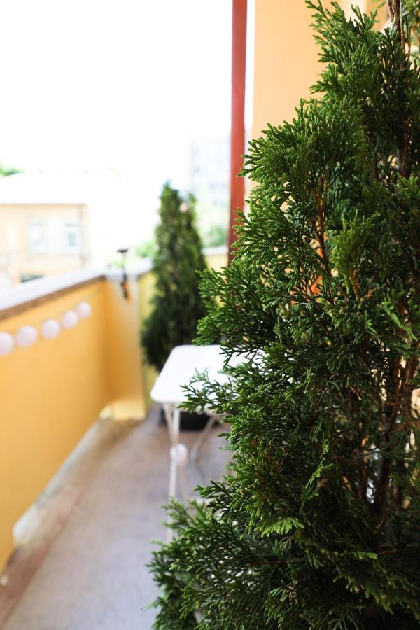 Ultracentral Apartament With Balcony - Old Town Bükreş Dış mekan fotoğraf