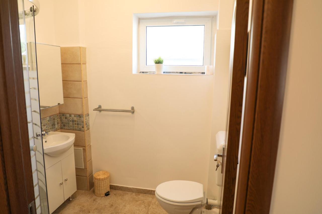 Ultracentral Apartament With Balcony - Old Town Bükreş Dış mekan fotoğraf